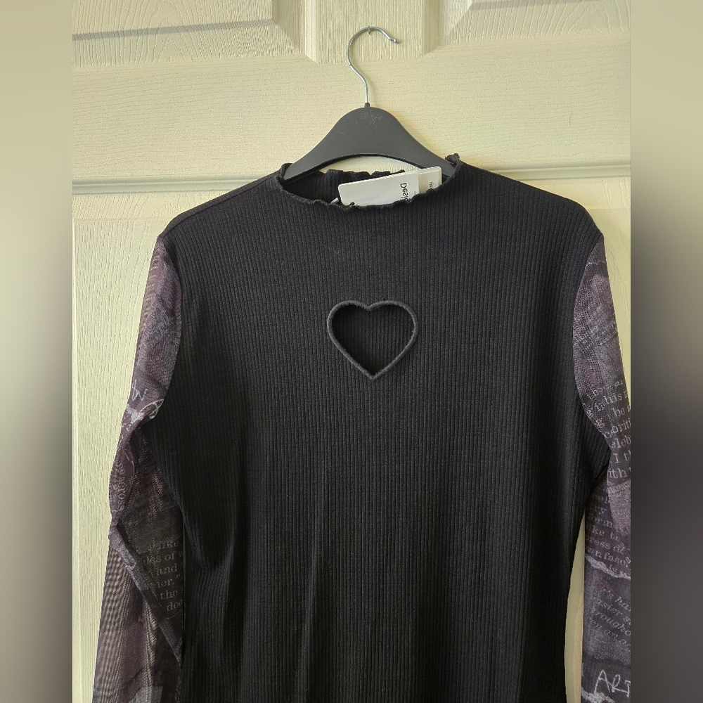 Desigual Black Dress with Lavender Sleeves - Picture 2 of 12